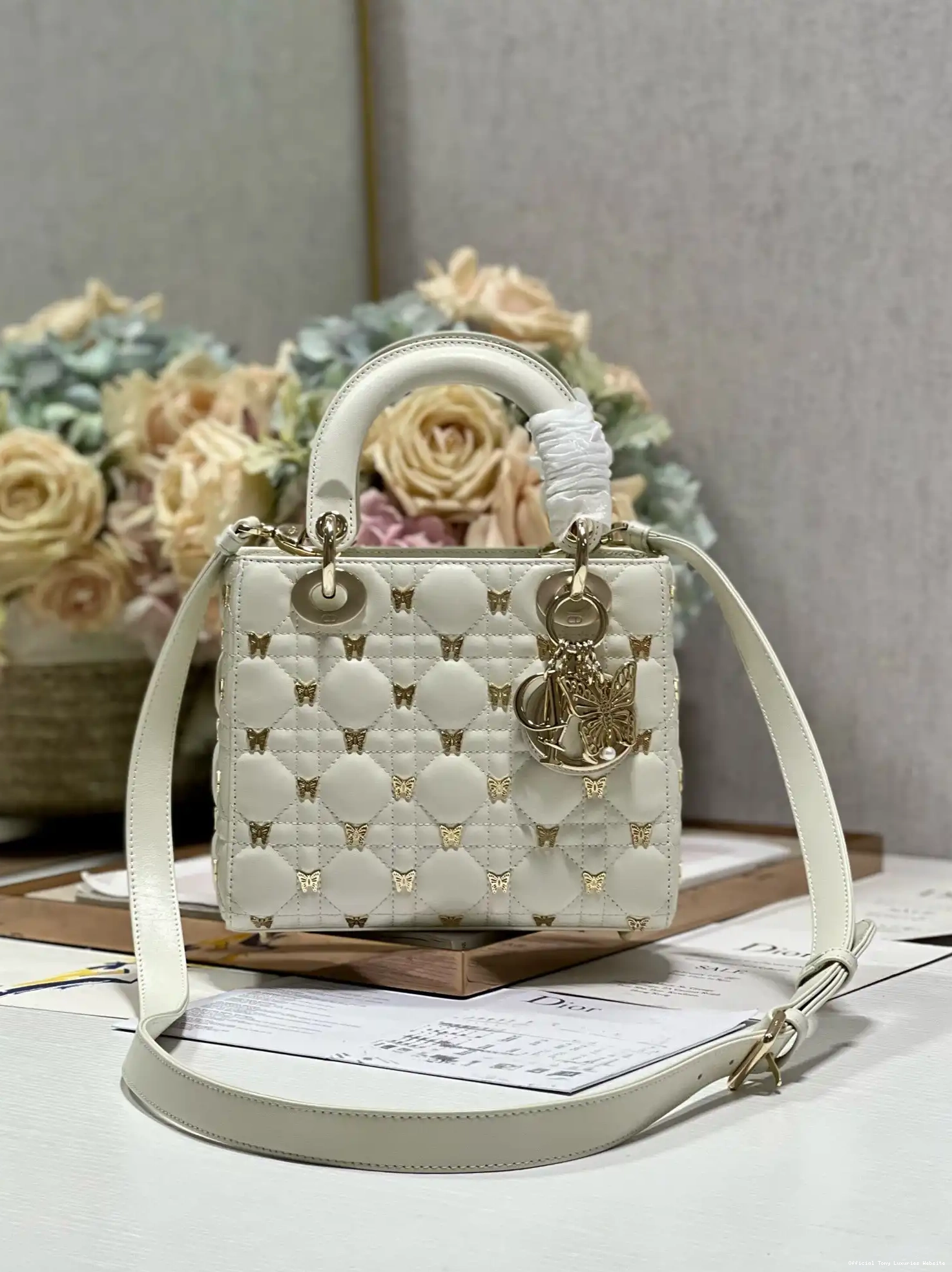 LADY DI0R-20CM 0403